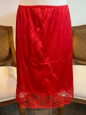 Vintage 70s Cherry Red Lace Hem Half Slip Skirt, Size M
